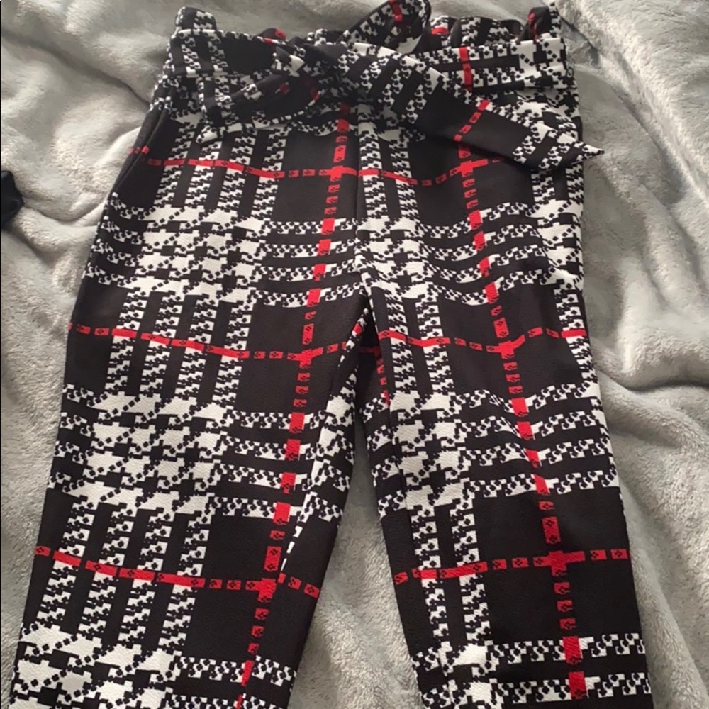 Women’s trousers